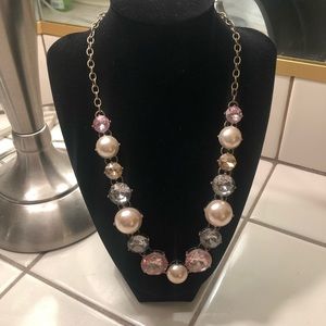NWOT Bauble necklace